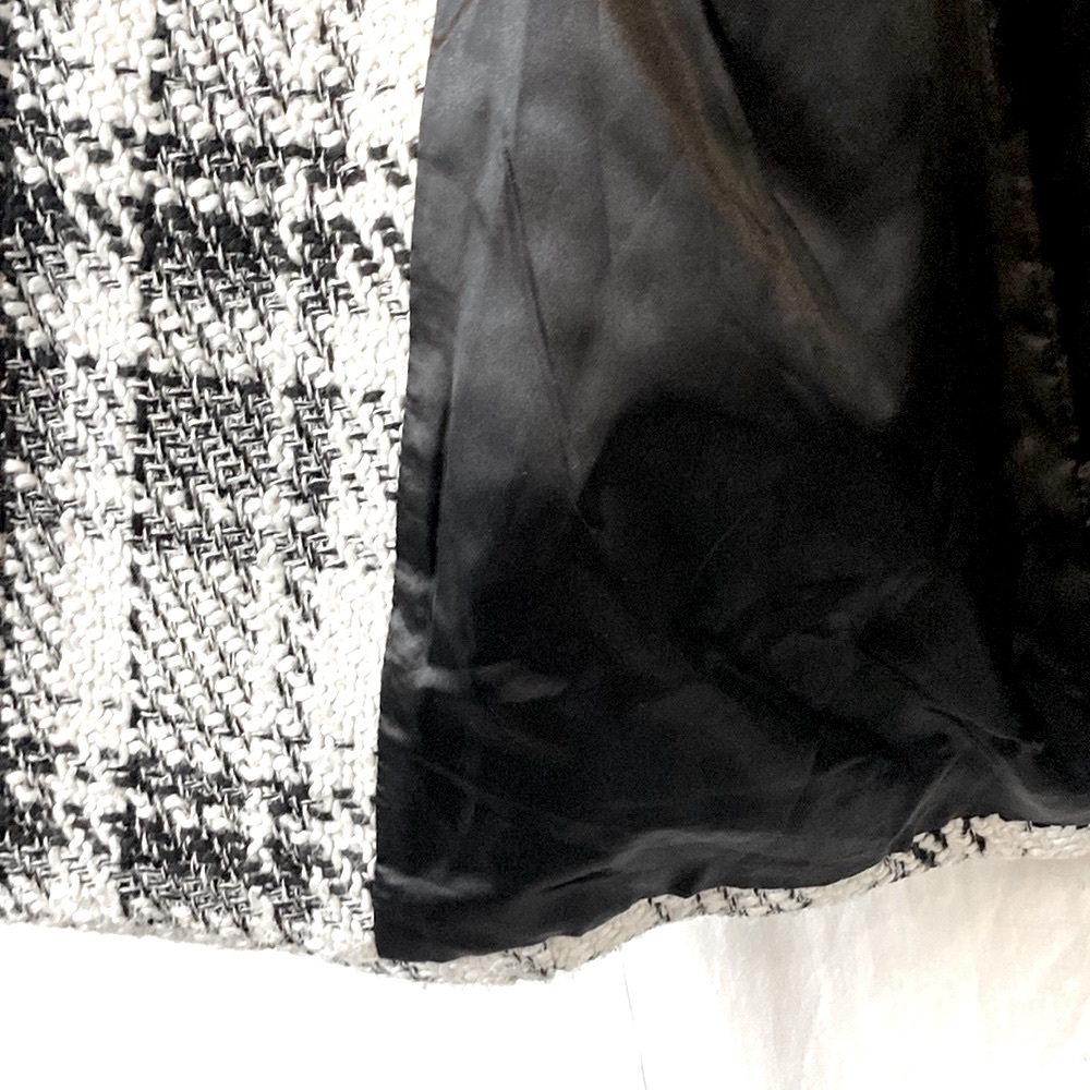 Classic Black & White Double Breasted Vintage Tweed Coat - Picture 6 of 10